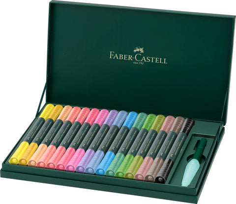 A Duerer Water Colour Markers - Set x 16 colours plus Water Brush
